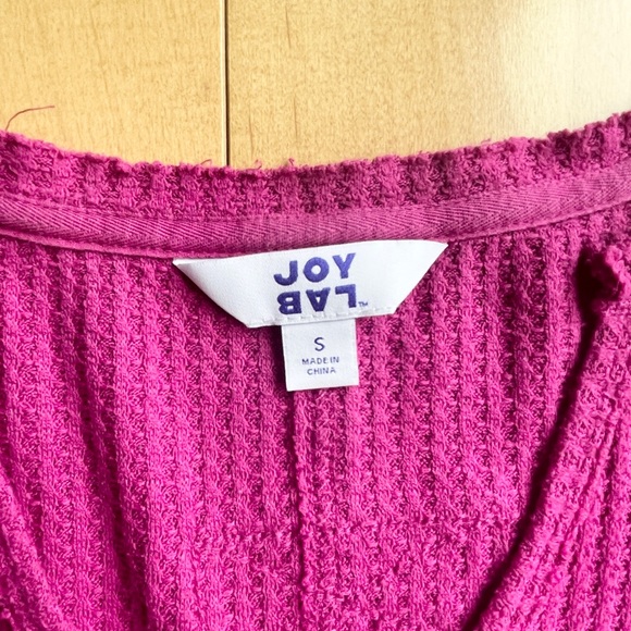 Joy Lab off the shoulder cropped athletic sweater - Picture 3 of 3
